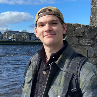 Profile Image of Kelly Zach